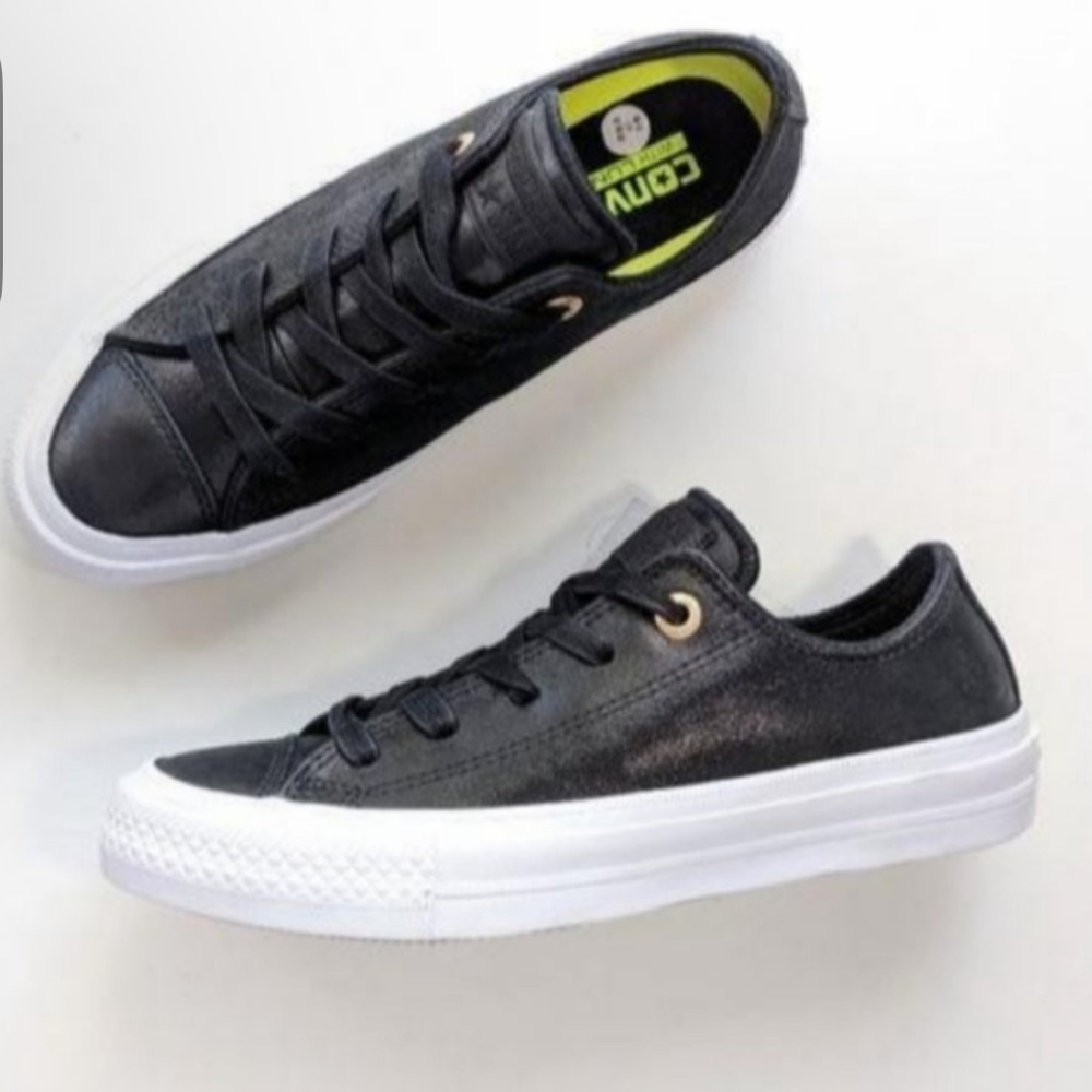 Converse CTAS II OX Black/White Leather Women's 5.5